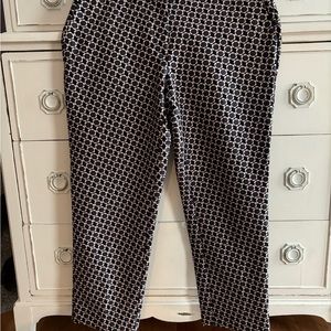 Ann Taylor Factory ankle pant Curvy size 8         Excellent condition